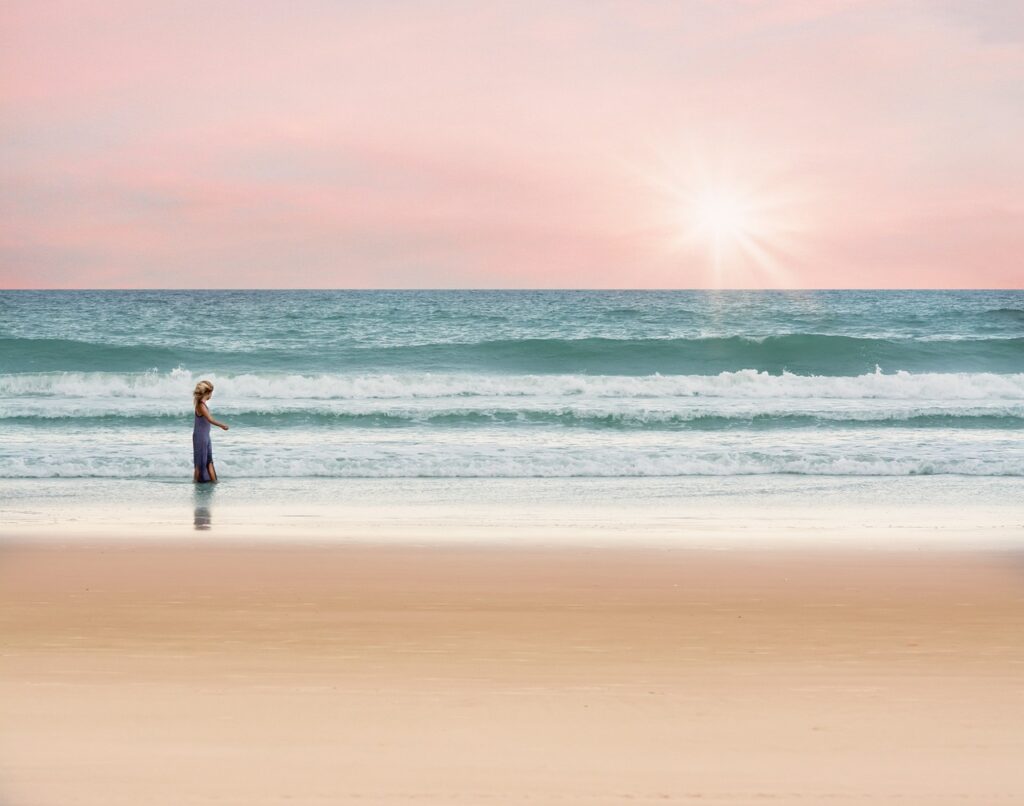 girl, walking, beach-931776.jpg